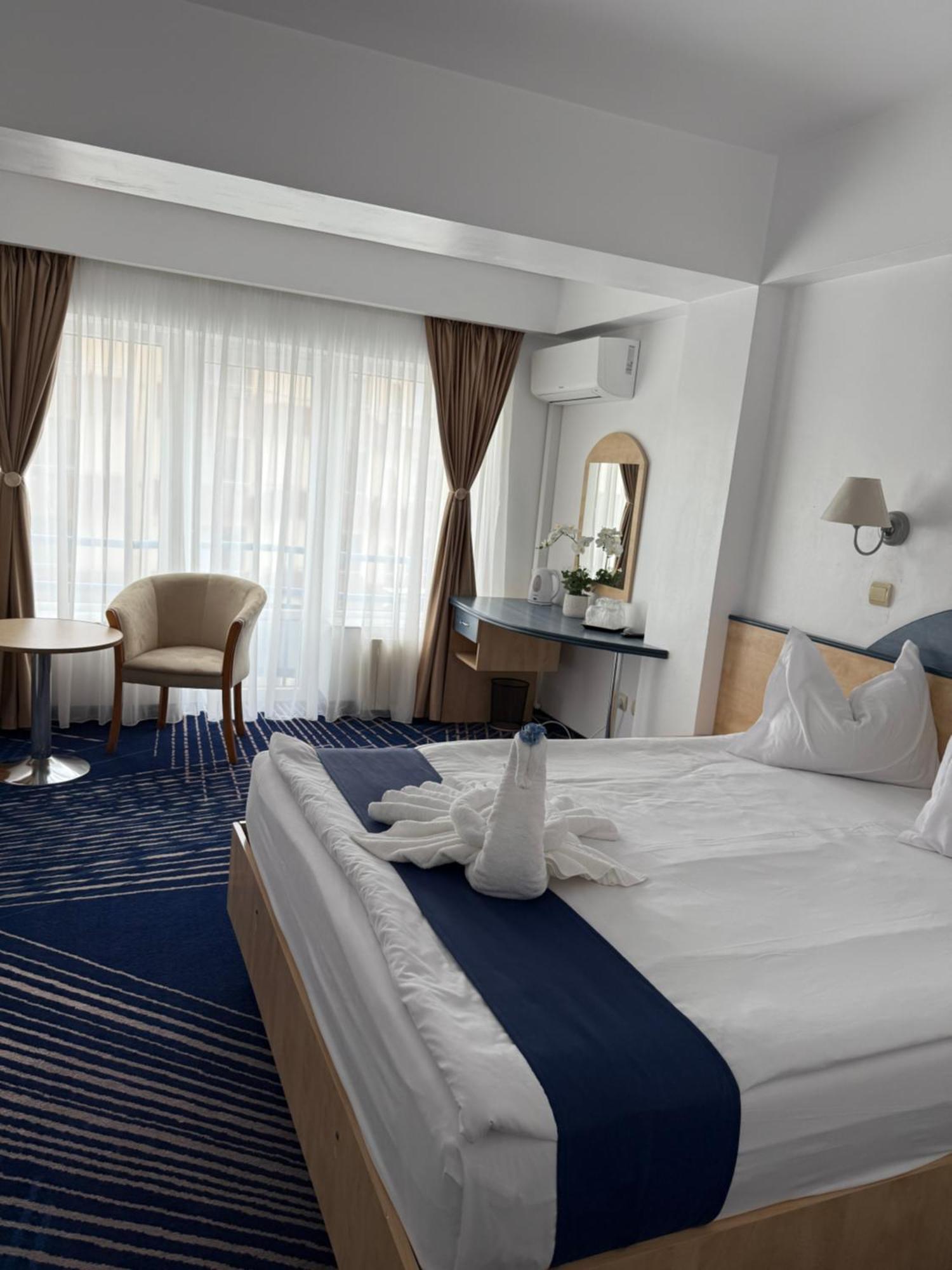 Briza Boutique Hotel Mamaia Esterno foto